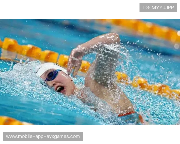 游泳短池冲刺几乎刷新世界纪录，专家惊叹