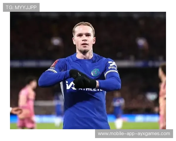 切尔西反抢后快速推进，穆德里克推射偏了